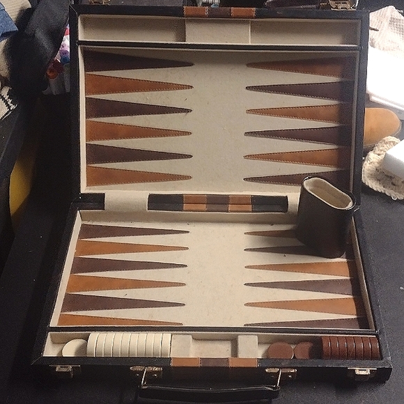 Vintage Backgammon Gaming Set in Black & Brown Leather Travel Brief Case - Picture 1 of 11